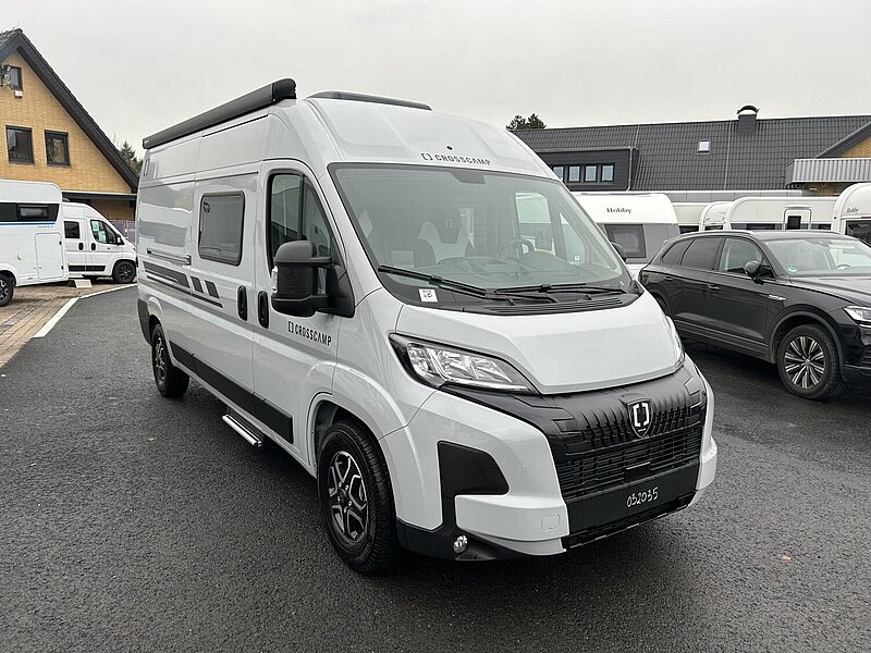 Titelbild Crosscamp ADVTR 6.0 DF Peugeot