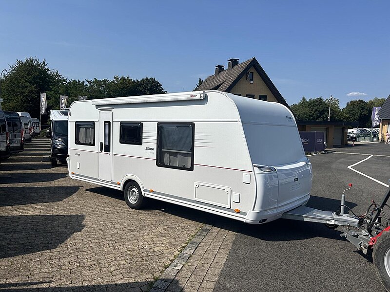 Titelbild Hymer Eriba Exciting 470