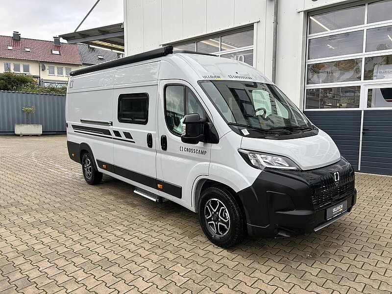 Titelbild Crosscamp ADVTR 6.4 EF Peugeot